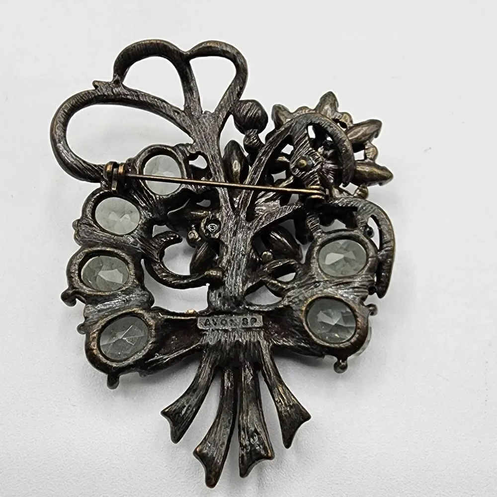 Vintage Avon SP brooch